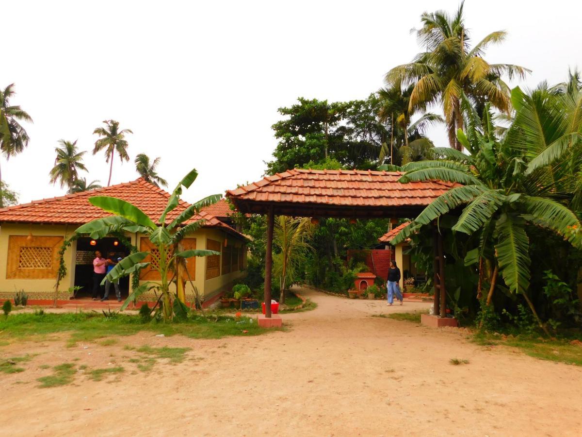 Gram Bangla Retreat Hotel Calcutta Buitenkant foto