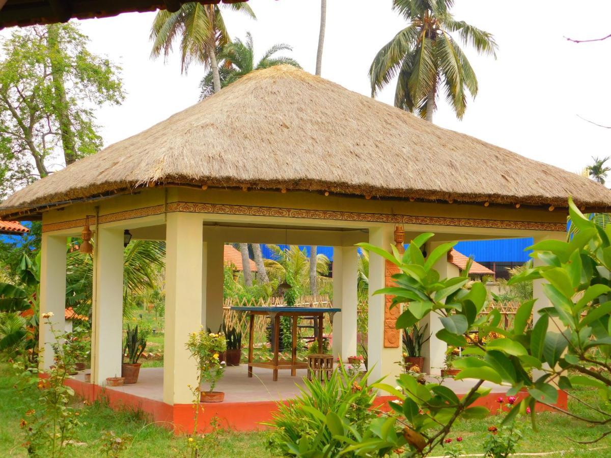 Gram Bangla Retreat Hotel Calcutta Buitenkant foto