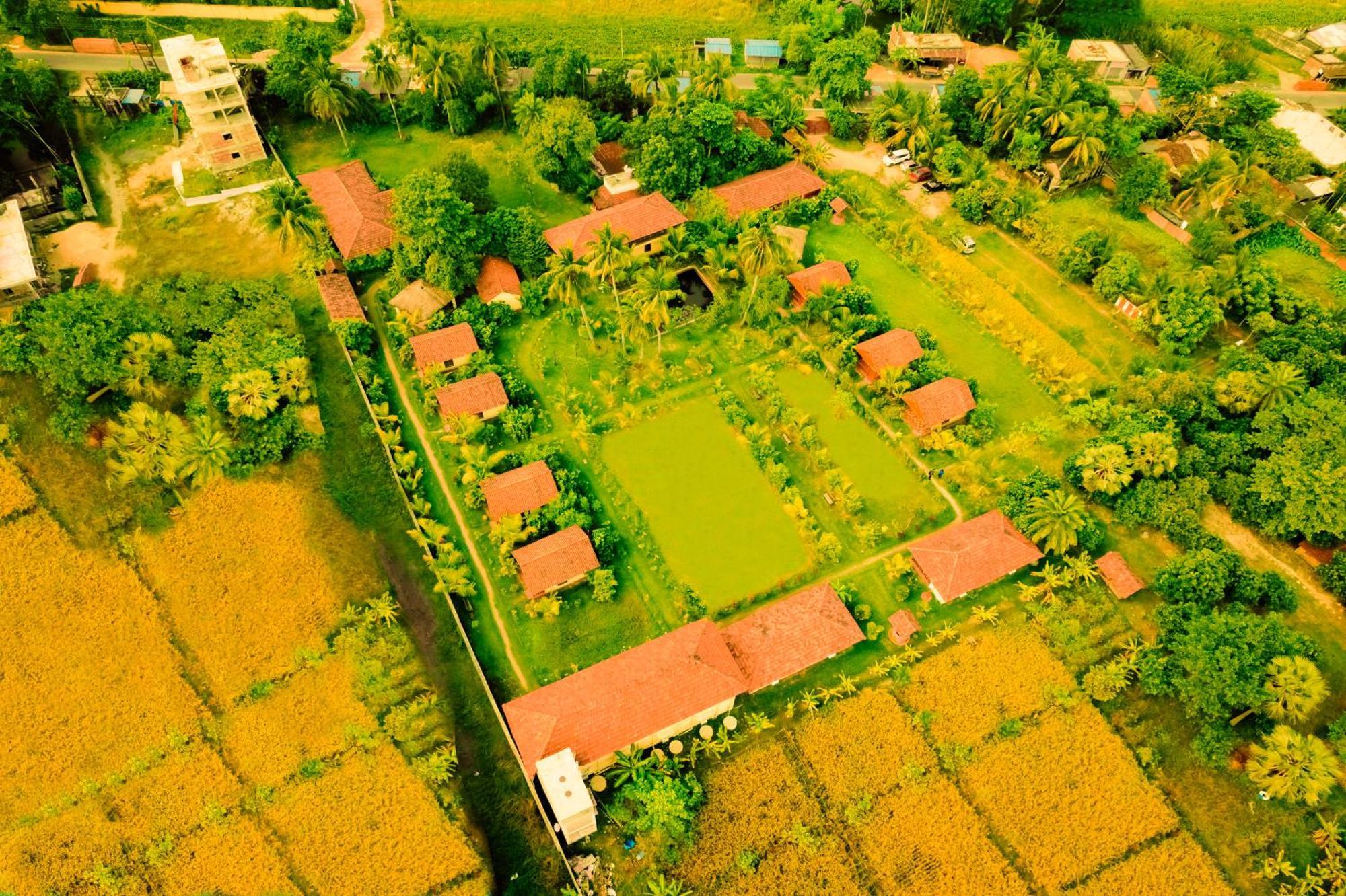 Gram Bangla Retreat Hotel Calcutta Buitenkant foto