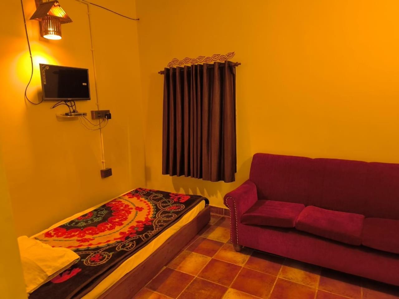 Gram Bangla Retreat Hotel Calcutta Buitenkant foto